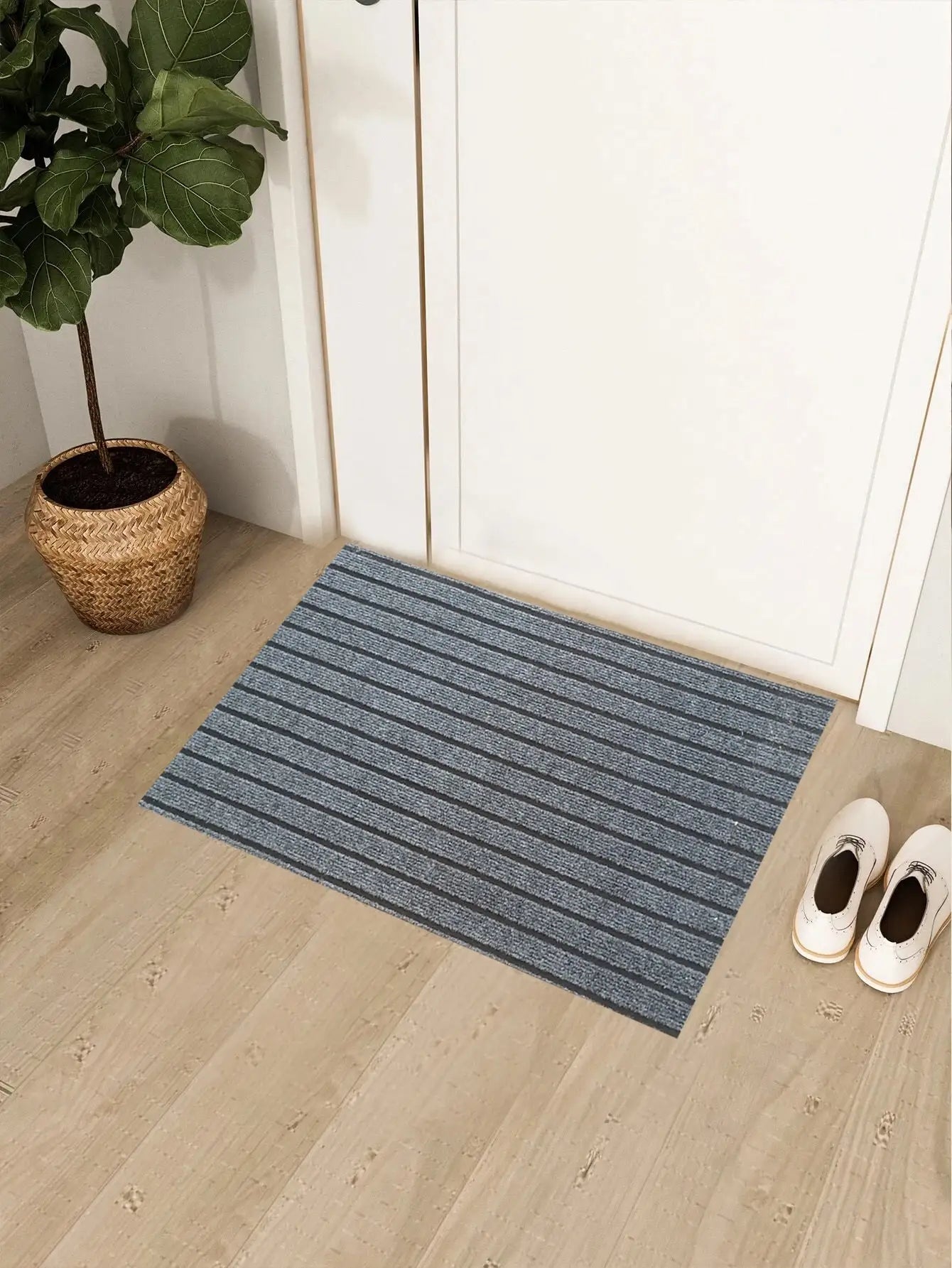 Seven Stripe Entry-Level Household Anti-Skid  PV Floor Mat